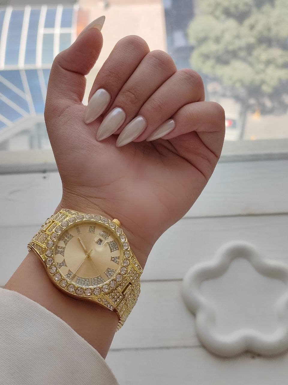 ساعت زنانه جدید پرنگین رنگ ثابت کیفیت عالی دارای رنگ بندی متنوع کد 1923613