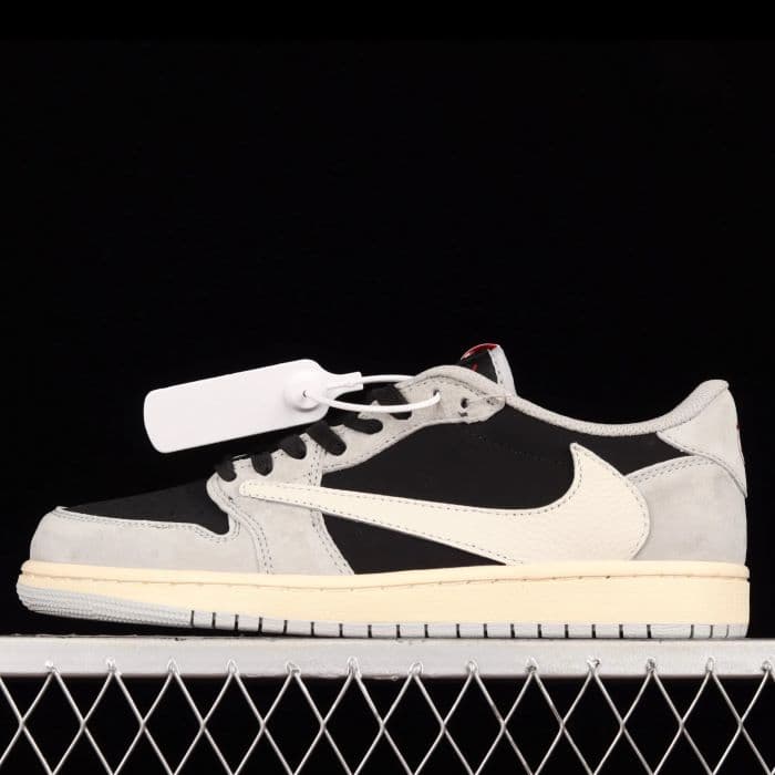 جردن وان تراویس اسکات Travis Scott x Air Jordan 1 Low