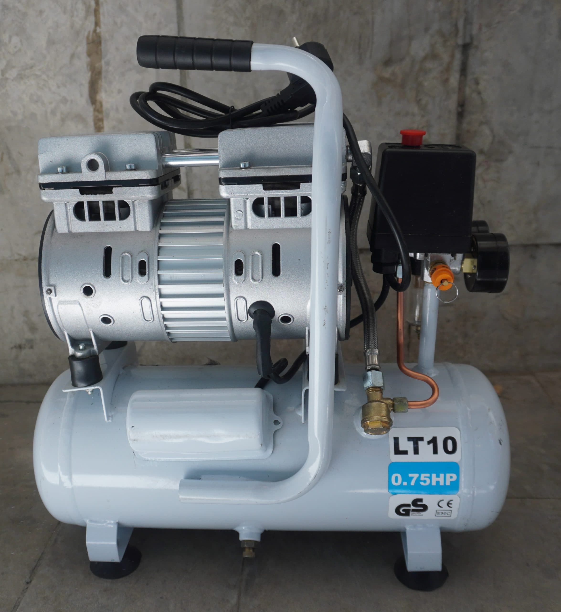 کمپرسور سایلنت 10لیتر اکتیو تولز مدل AC-1310SN استوک — تصویر ۲
