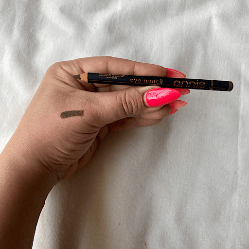 مداد چشم انی مدل چوبی شماره 09(قهوه ای) Annie Eye Pencil — تصویر ۲