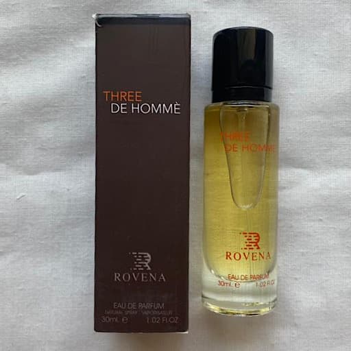 عطر روونا مدل تری دهوم ROVENA THREE DE HOMME (حجم 30میل)اماراتی اصلی