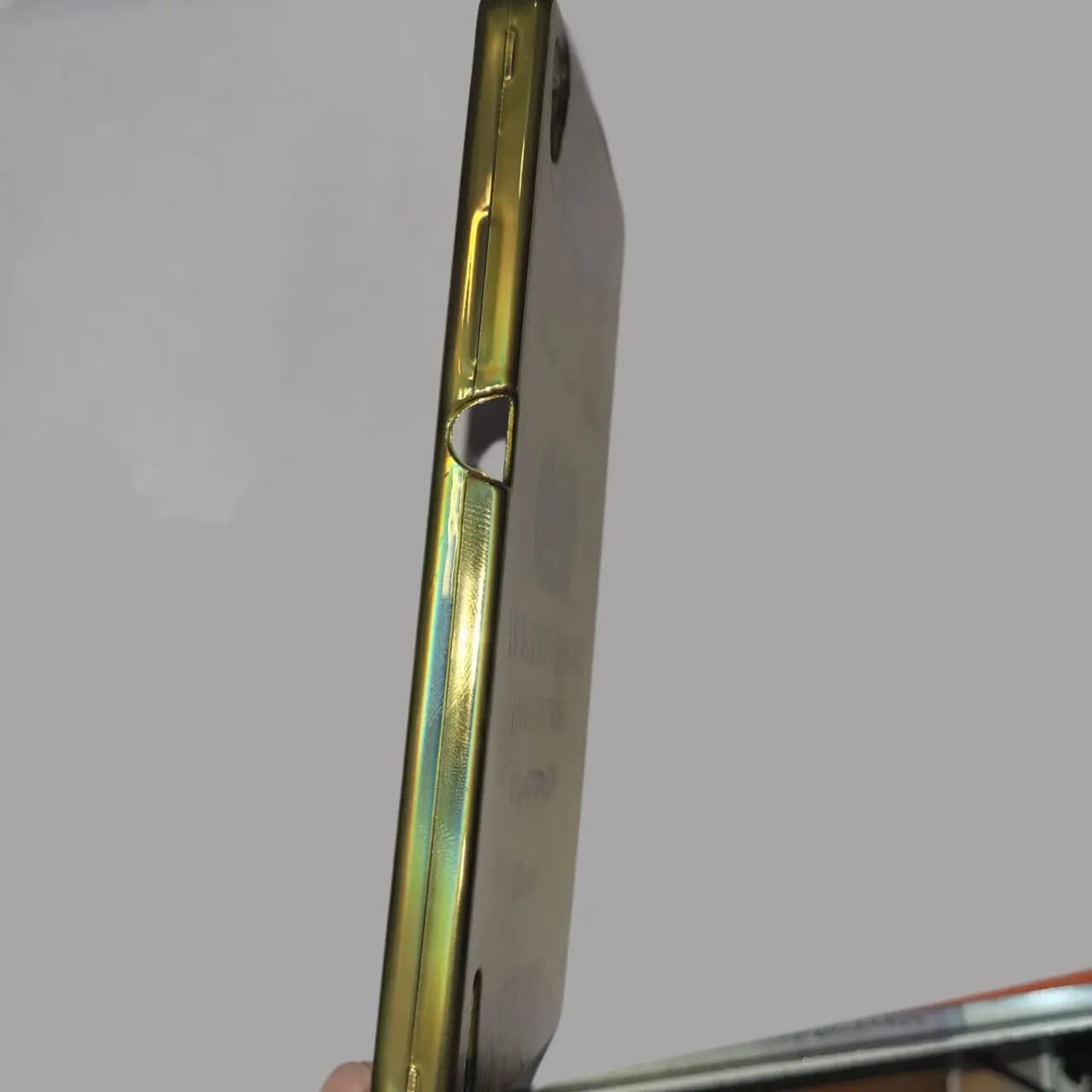 گارد محافظ موبایل مدل هوآوی Huawei P7 — تصویر ۲