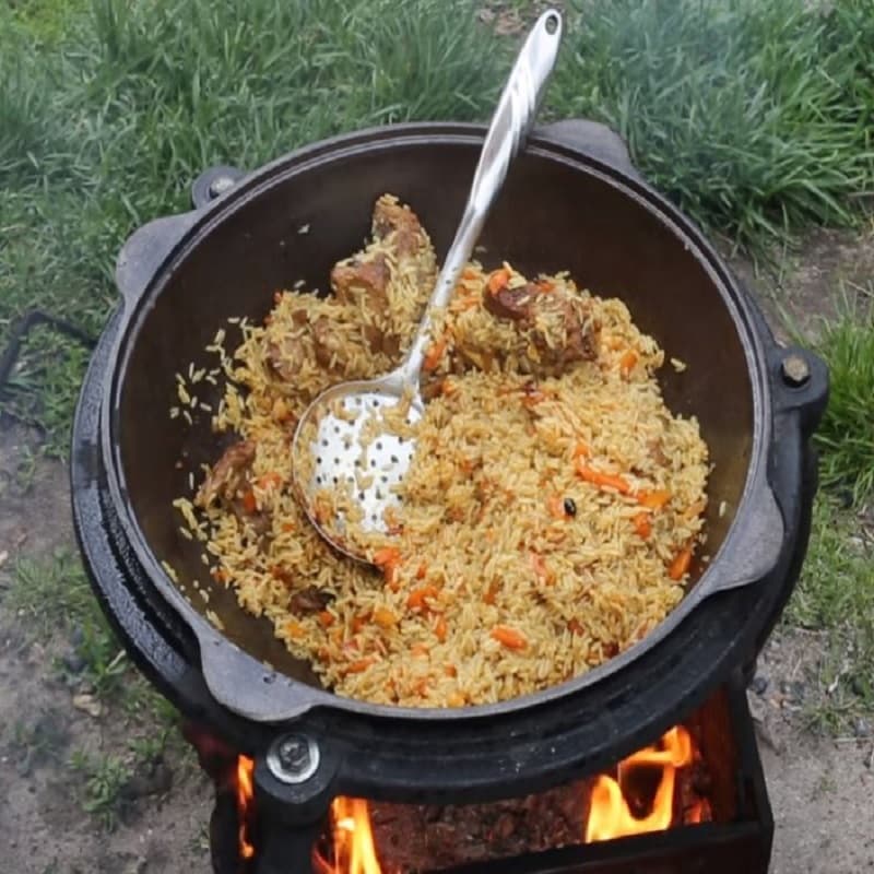 قازن چدن 25 لیتری مناسب برای آشپزی حرفه‌ای