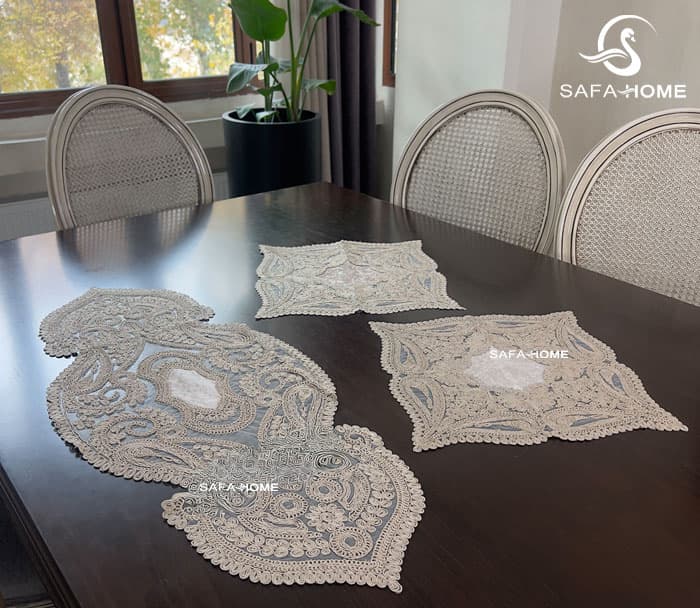 ست رومیزی قیطان دوزی طرح آنا 5 تکه — تصویر ۷