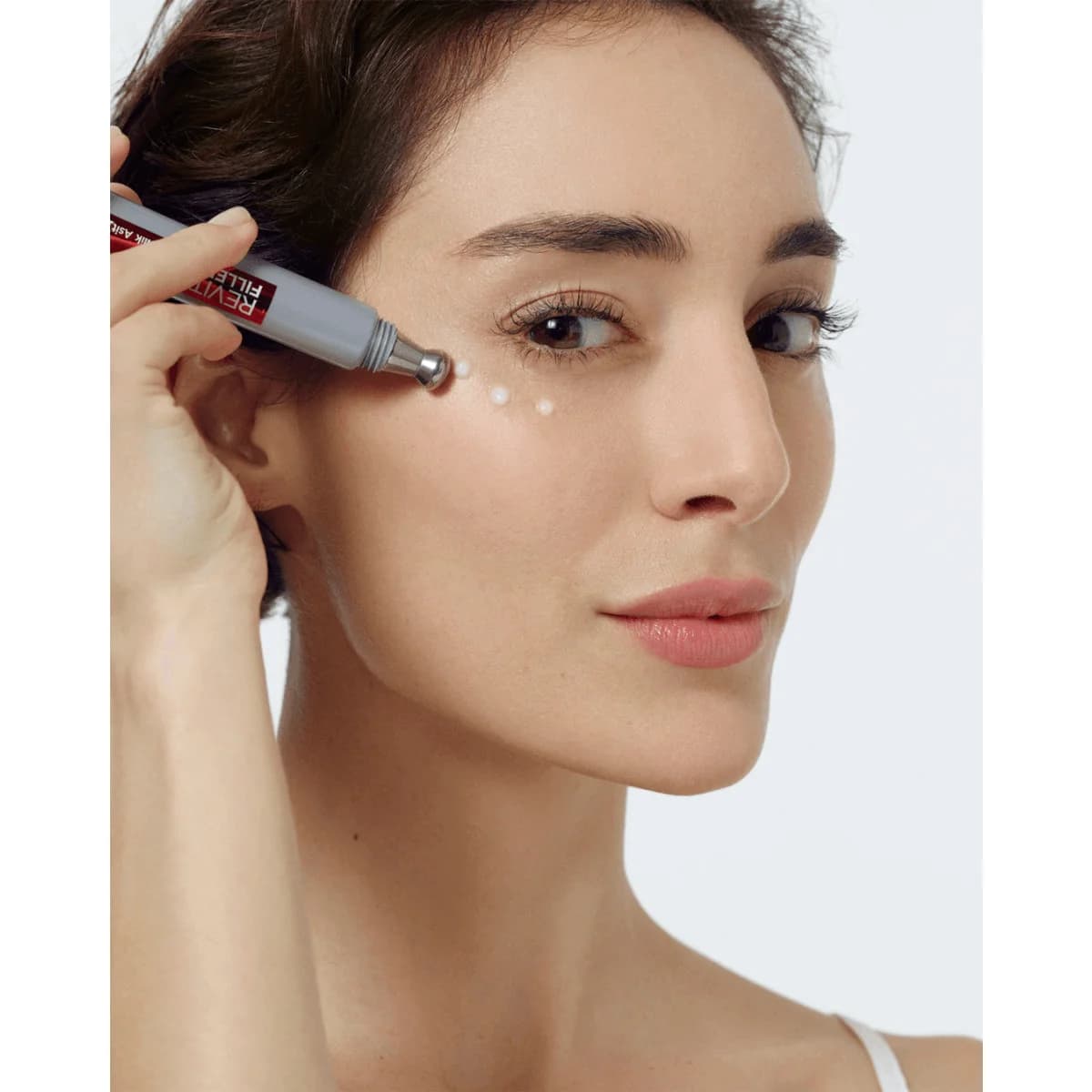 کرم دور چشم لورال پاریس Revitalift Filler حجم 15 میل — تصویر ۴
