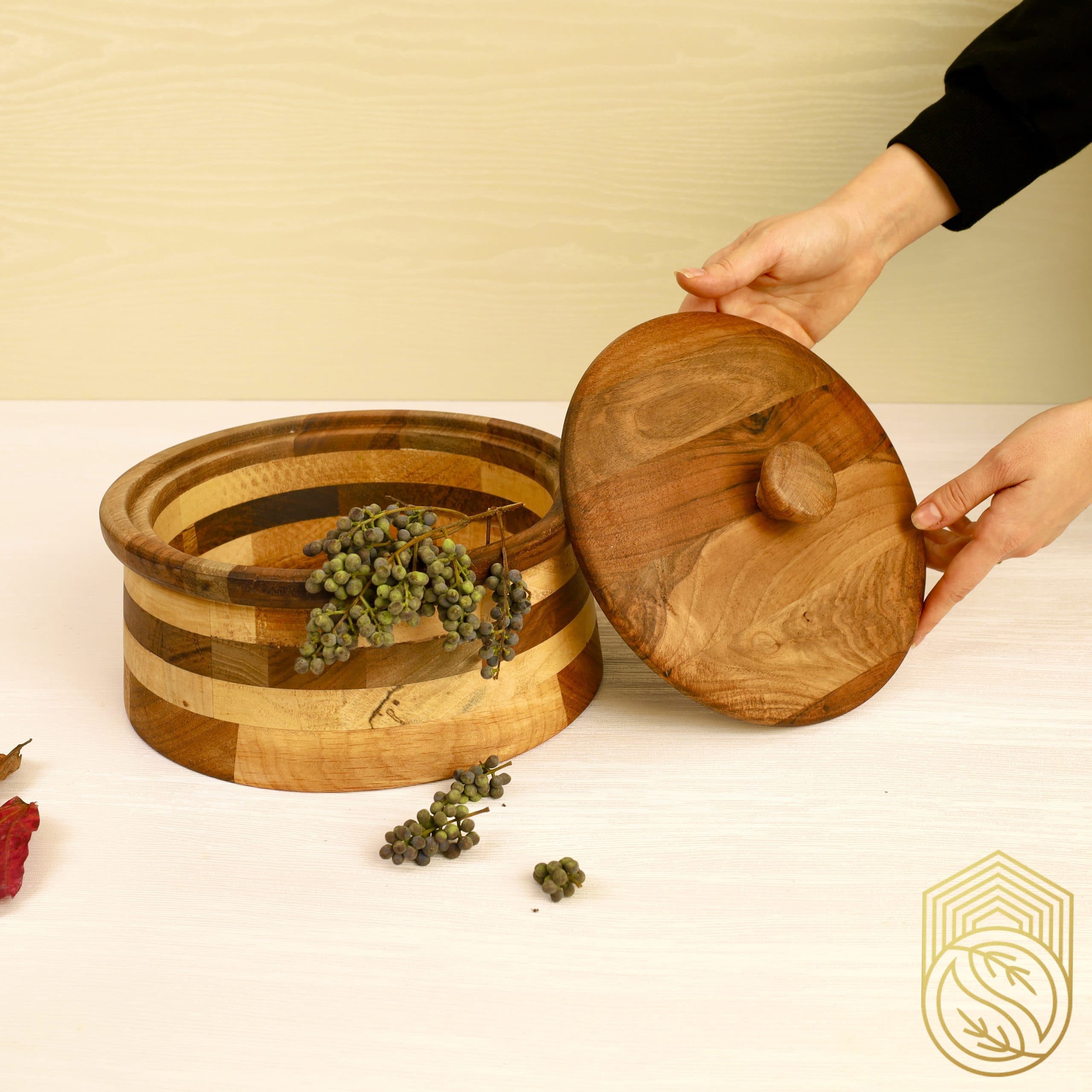 آجیل خوری بزرگ چوبی خراطی توسکا و گردو sh288