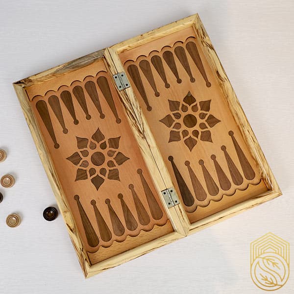 تخته نرد چوبی و شطرنج چوبی معرق همراه با مهره کد sh205