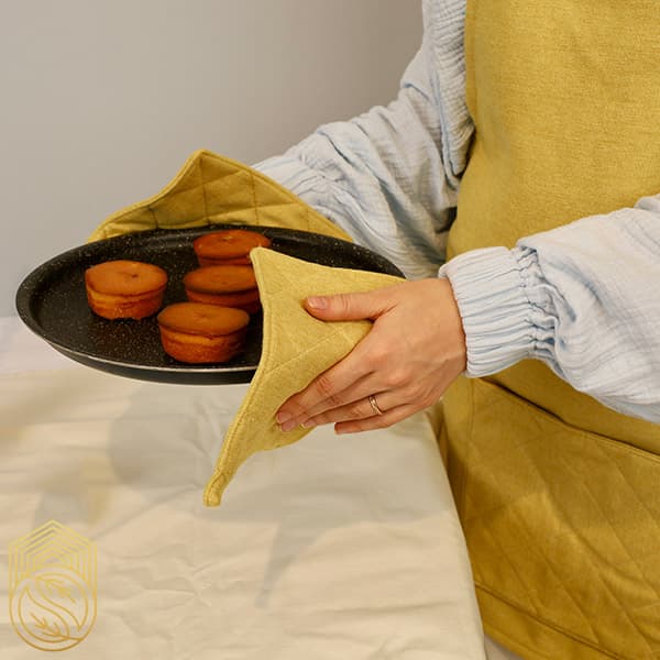 سرویس پارچه ای آشپزخانه 8 تکه خردلی کد sh189 — تصویر ۳