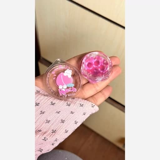 برق لب لیپ اویل هلو پینترستی فانتزی کیوت دخترانه کادو هدیه تولد نرم کننده و آبرسان قوی — تصویر ۴