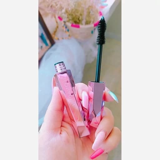 ریمل مشکی الماسی صورتی پینترستی فانتزی کیوت پرپشت کننده و لیفت کننده مژه ها — تصویر ۴