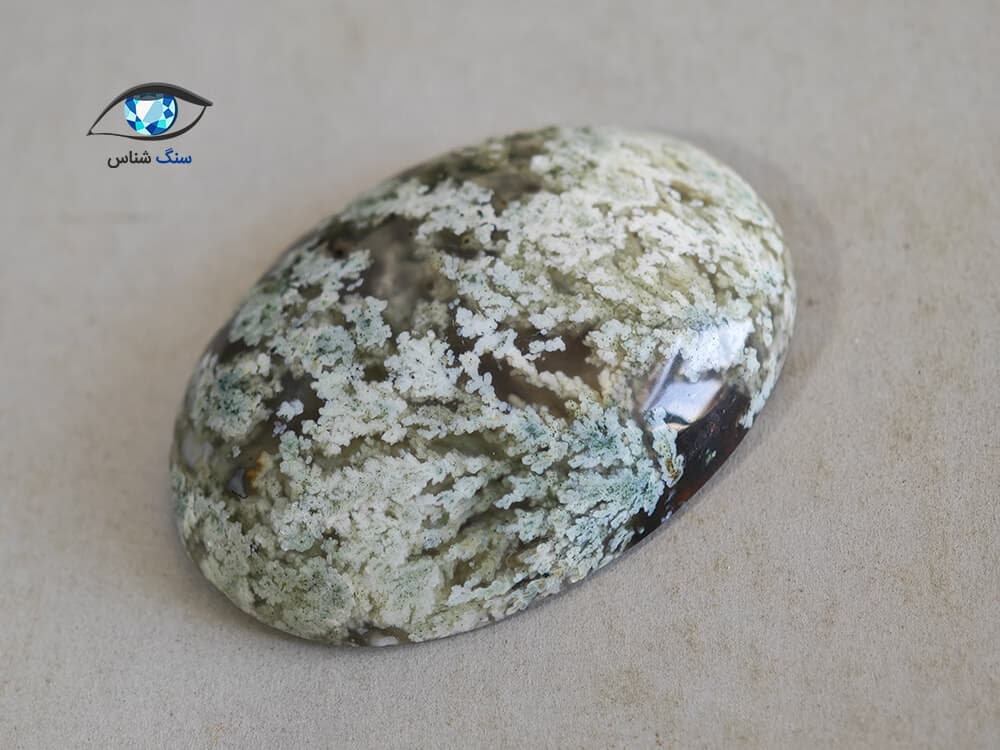 نگین عقیق شجر شجر شکوفه 8.5 گرم