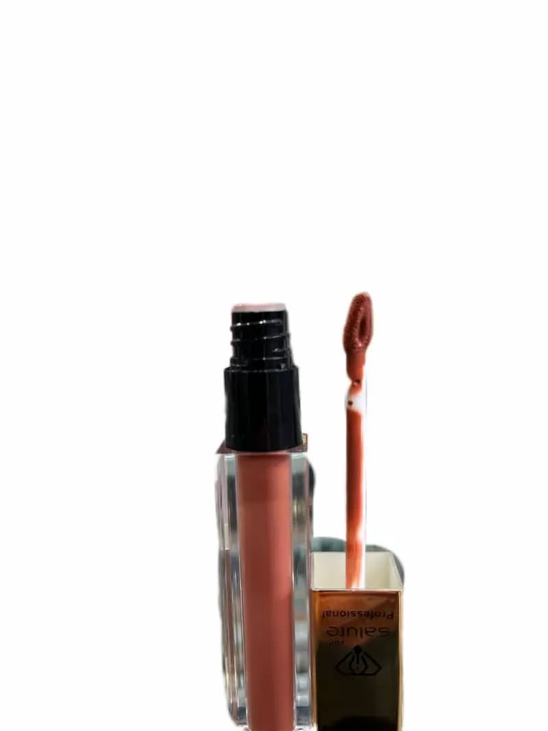 رژ لب مایع سالوته پرو جلوه ای مات و مخملی