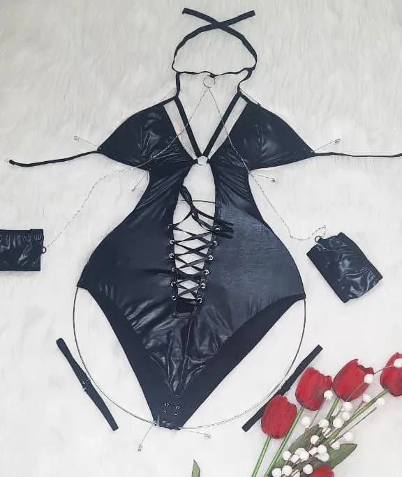 کاستوم لاتکس جلو پانچی Valentine کد 039 — تصویر ۵