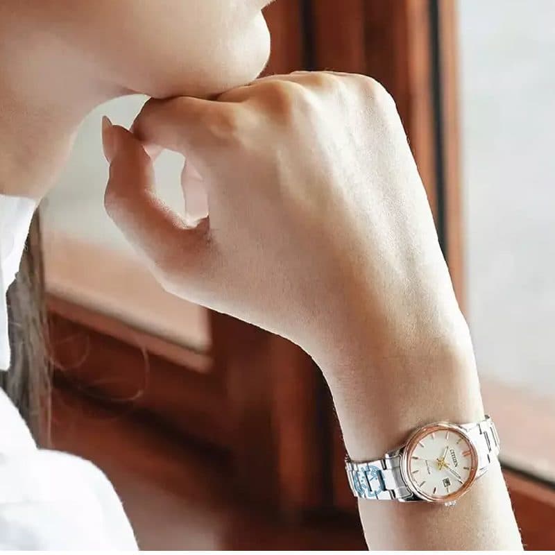 ساعت مچی زنانه سیتیزن (CITIZEN) مدل EW2319-71A — تصویر ۱۰