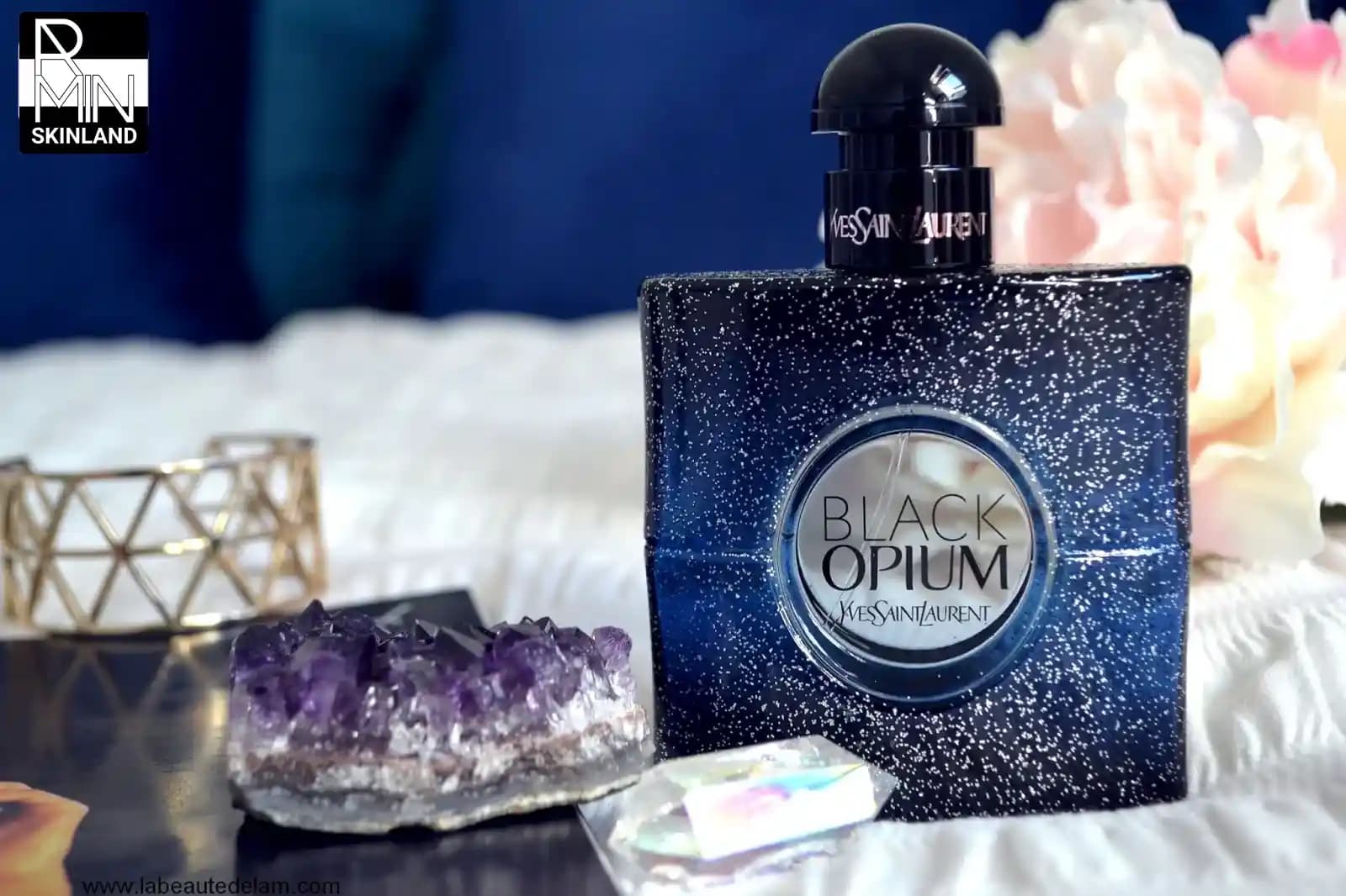 عطر ادکلن ایو سن لورن بلک اوپیوم اینتنس حجم 90ml — تصویر ۳