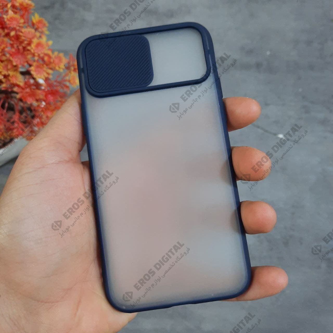 قاب گوشی iPhone 11 Pro پشت مات محافظ لنزدار