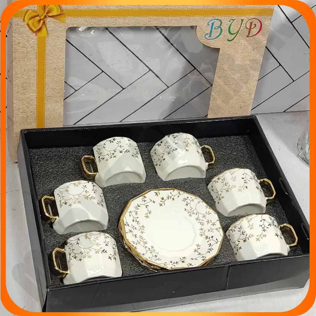 ست فنجان و نعلبکی چینی طرح شکوفه طلایی 23-827 بلینا