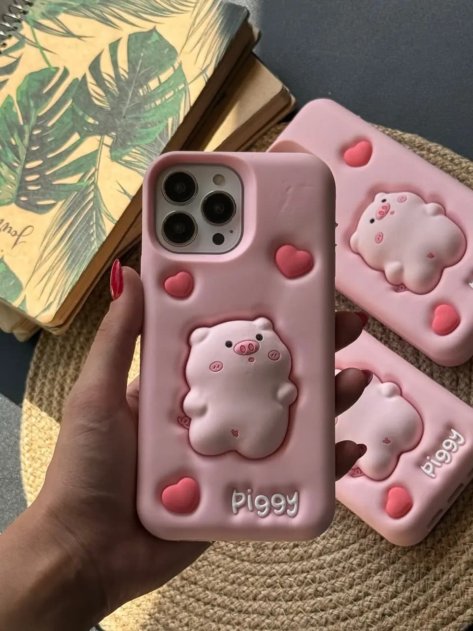 قاب Piggy سیلیکونی برجسته (کدC1684) — تصویر ۲