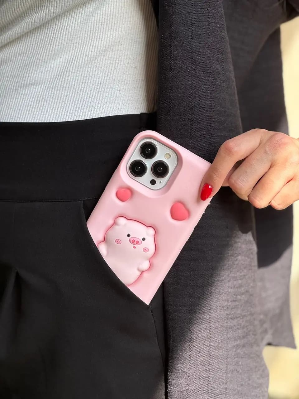 قاب Piggy سیلیکونی برجسته (کدC1684) — تصویر ۳