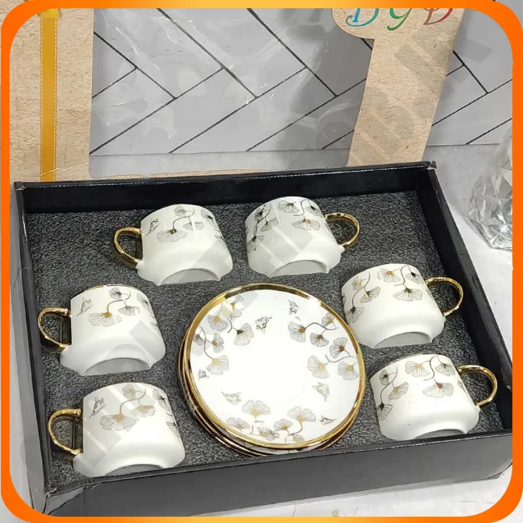 ست فنجان نعلبکی چینی لب طلا طرح قاصدک 16-827 بلینا