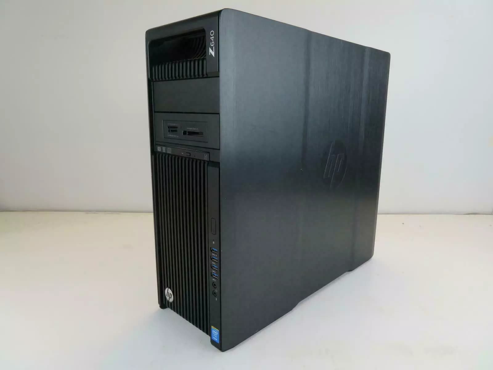 کیس استوک ورک استیشن HP WorkStation Z640 — تصویر ۳