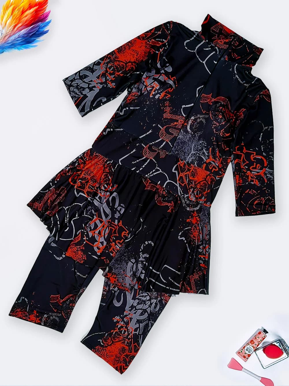 مایو پوشیده نیمه اسلامی زنانه مدل دامن دار و شلوارکی یکسره اسپیدو ( Speedo ) مشکی
