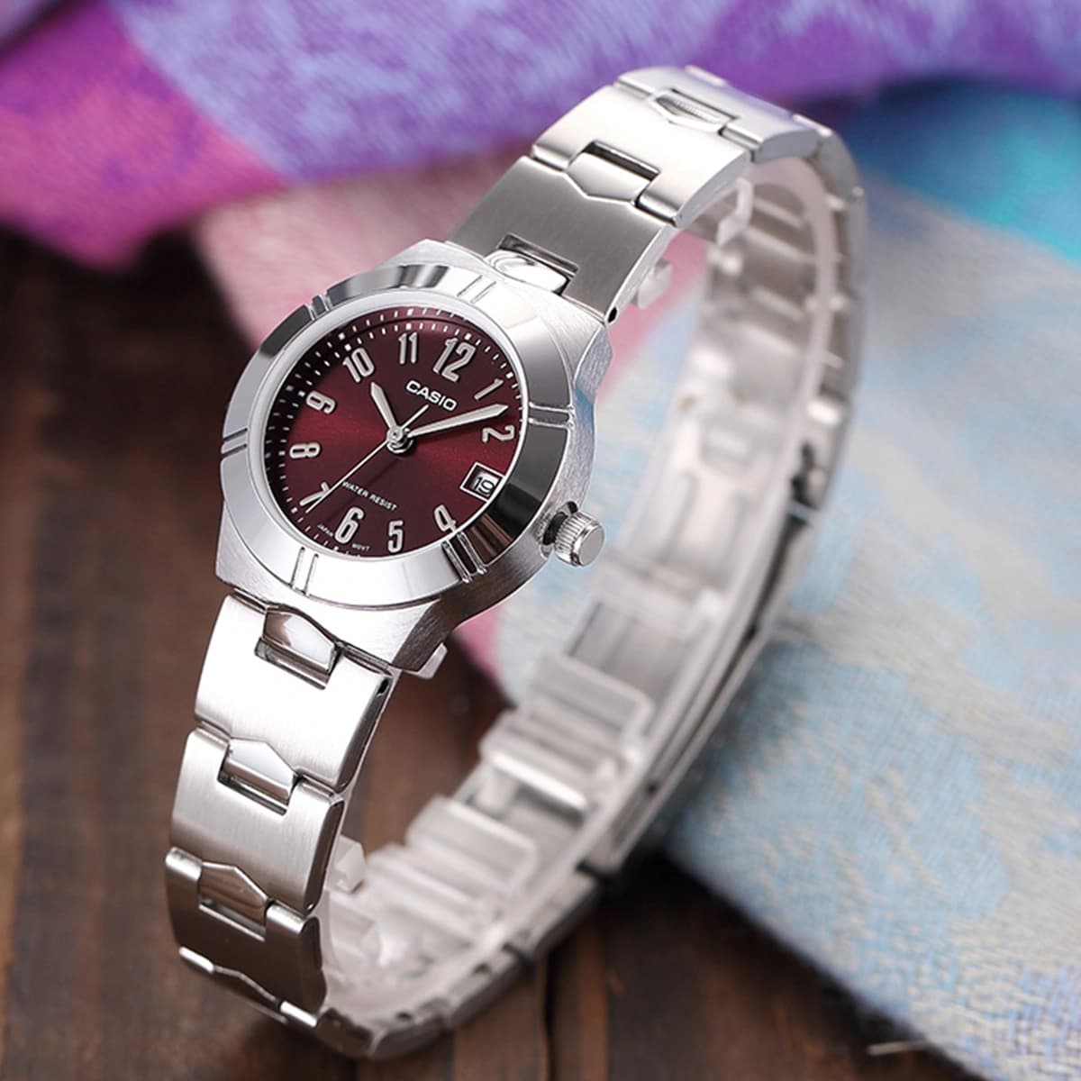 ساعت مچی زنانه کاسیو مدل Casio LTP-1241D-4A2DF — تصویر ۶