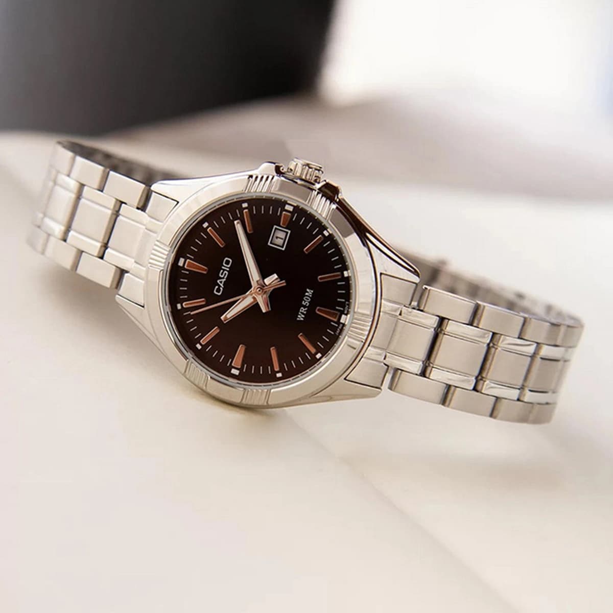 ساعت مچی زنانه کاسیو مدل Casio LTP-1308D-1AVDF — تصویر ۶