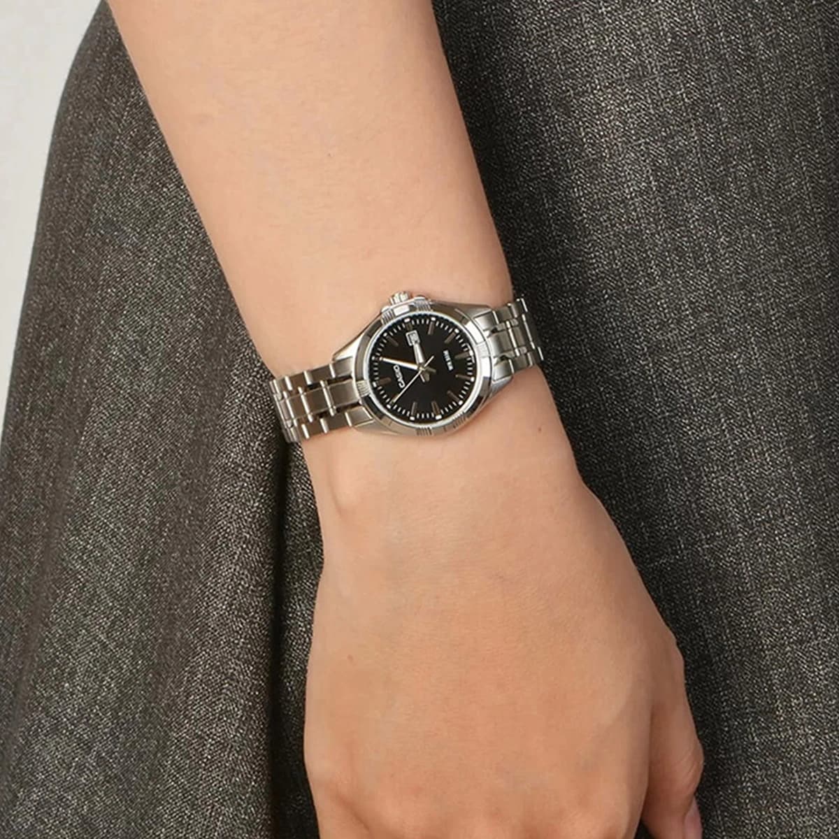 ساعت مچی زنانه کاسیو مدل Casio LTP-1308D-1AVDF — تصویر ۵