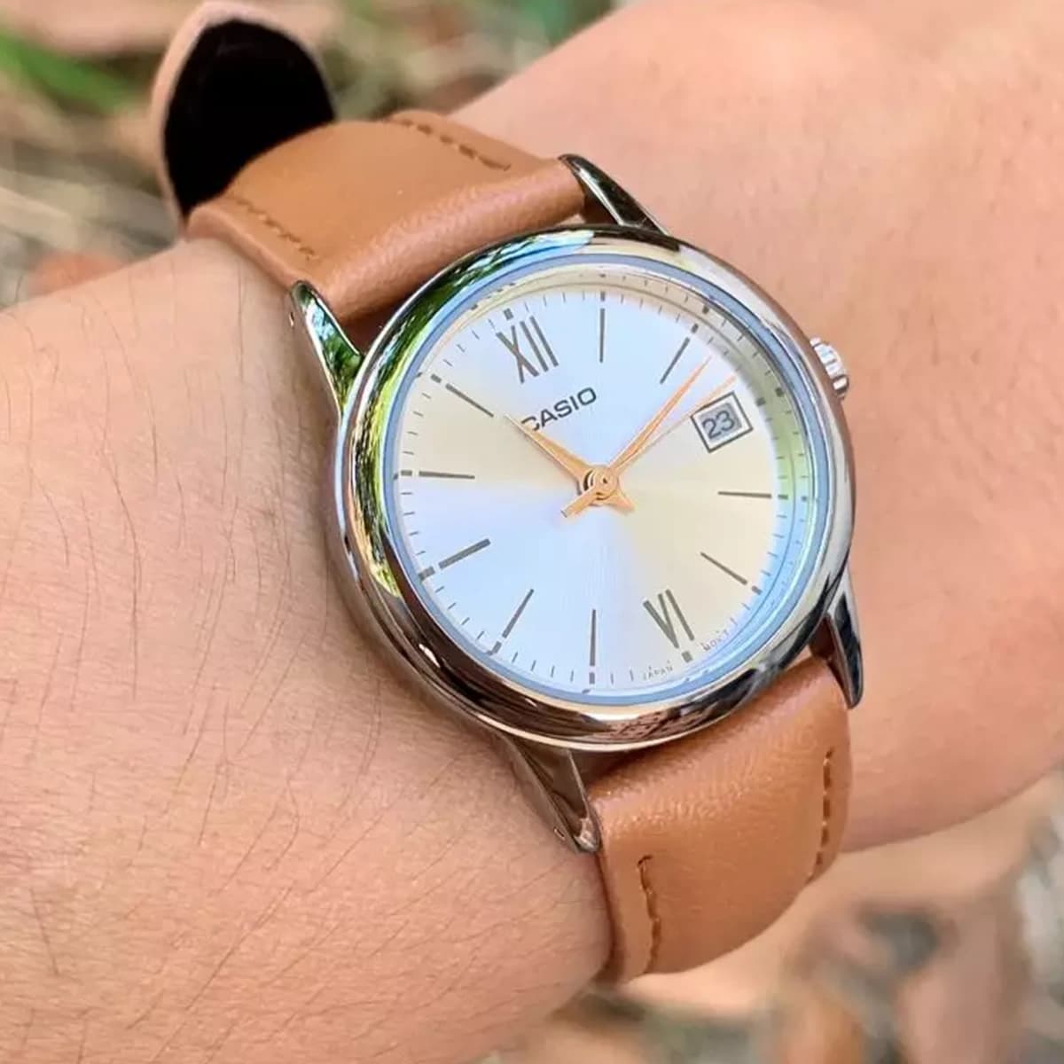 ساعت مچی زنانه کاسیو مدل Casio LTP-V002L-7B3 — تصویر ۵