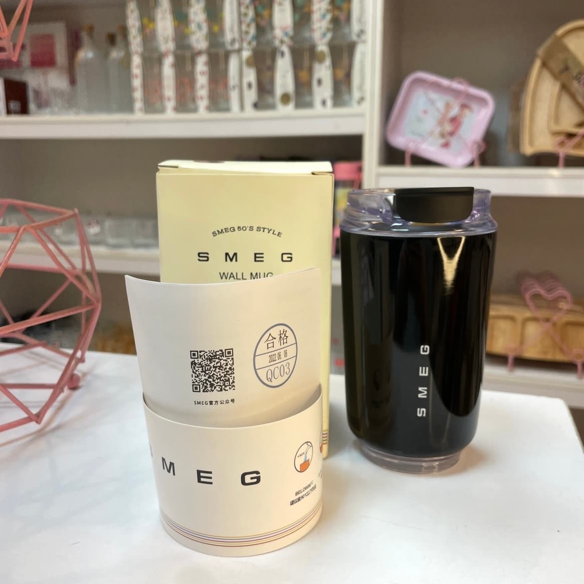 تراول ماگ اسمگ مشکی اورجینال مدل Wall Mug ظرفیت ۲۴۰ میلیلیتر — تصویر ۴