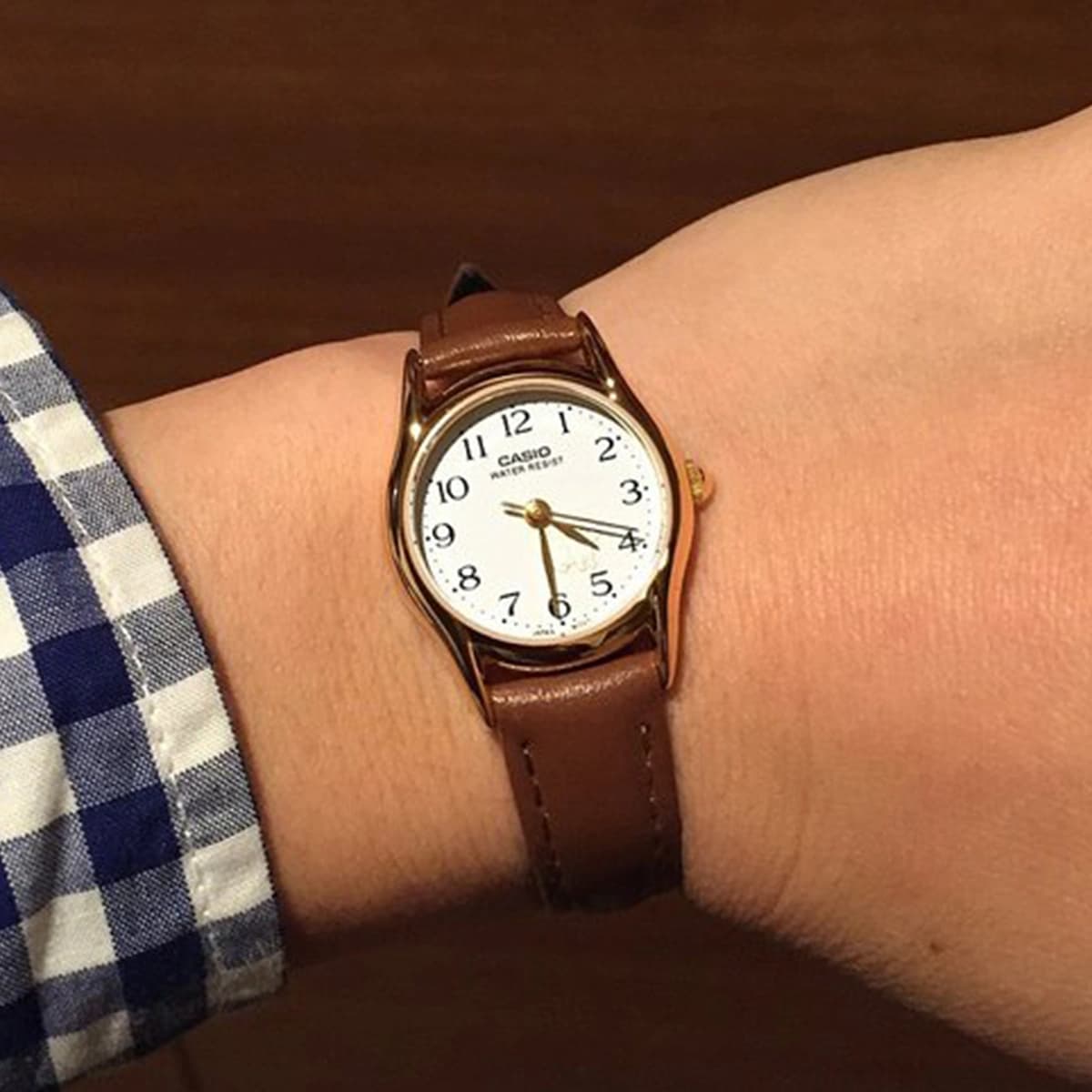 ساعت مچی زنانه کاسیو مدل Casio LTP-1094Q-7B7 — تصویر ۵