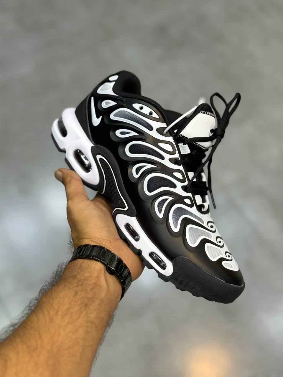 کتانی نایک تی ان سفید و مشکی ست زنانه و مردانه Nike tn