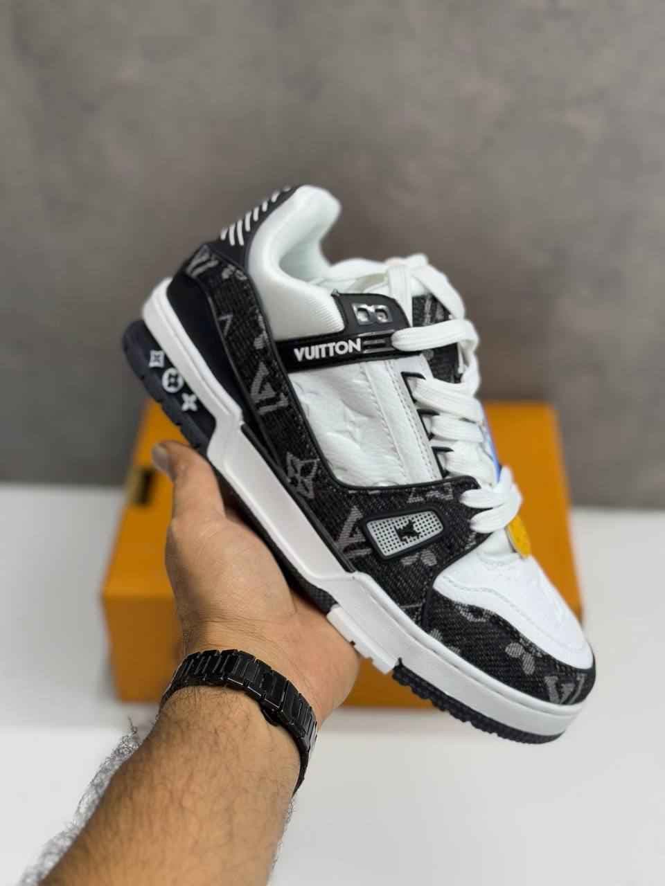 کتانی نایک تراویس اسکات کوالیتی مستر 2025 Nike travis سفید و مشکی