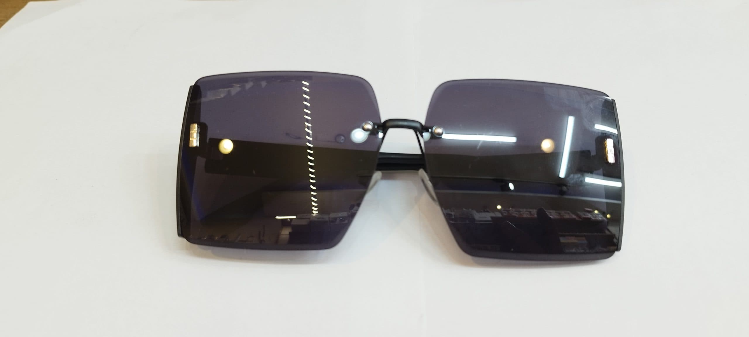 عینک آفتابی زنانه UV400 قاب بزرگ