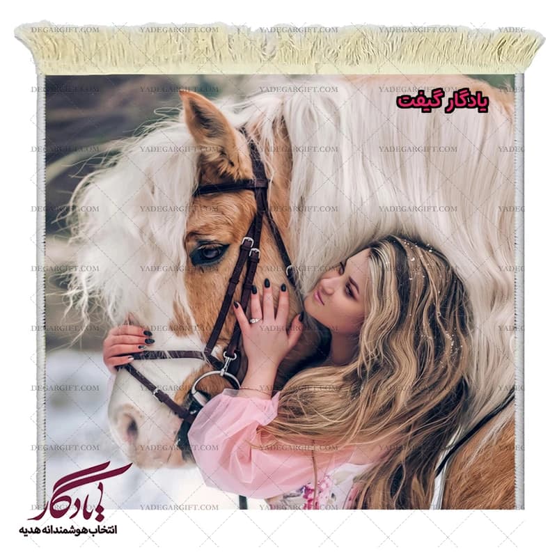 تابلو فرش ماشینی طرح دوشیزه و طلایی کد d59 — تصویر ۲
