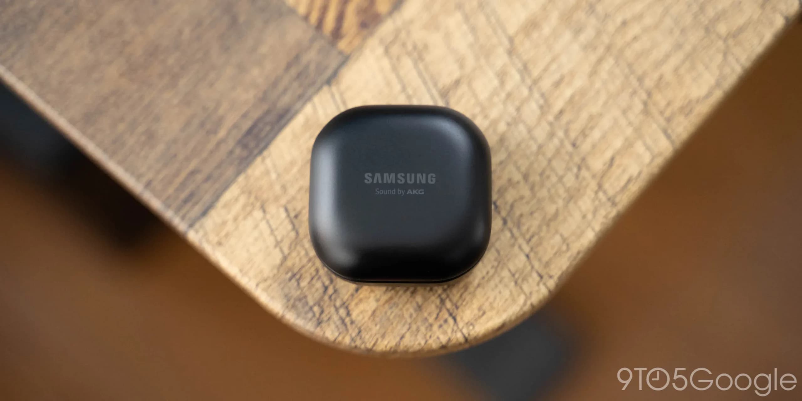 هدست بلوتوث سامسونگ مدل Galaxy buds pro — تصویر ۵