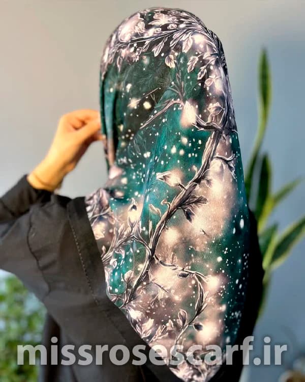 روسری قواره 100 کد 7 — تصویر ۳