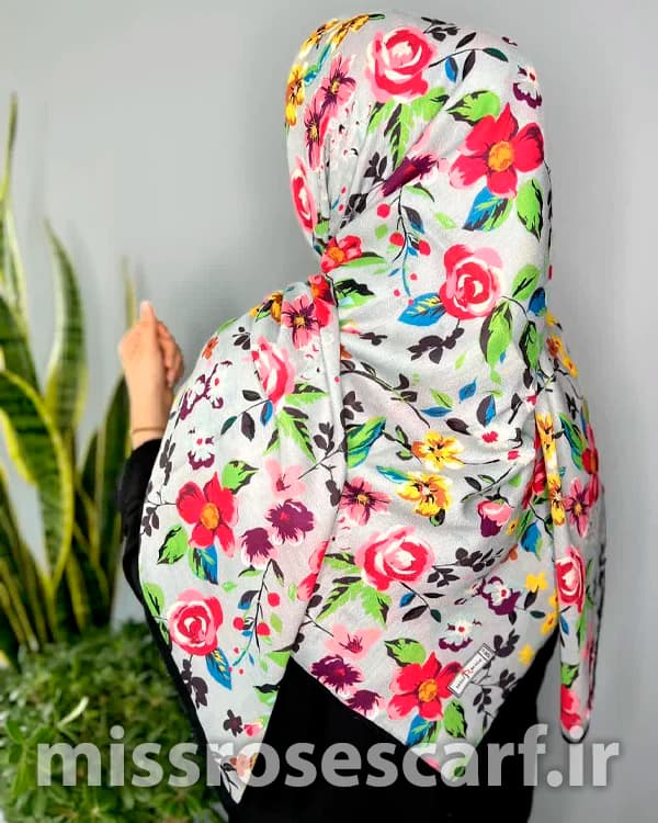 روسری نخی طرح Dalia