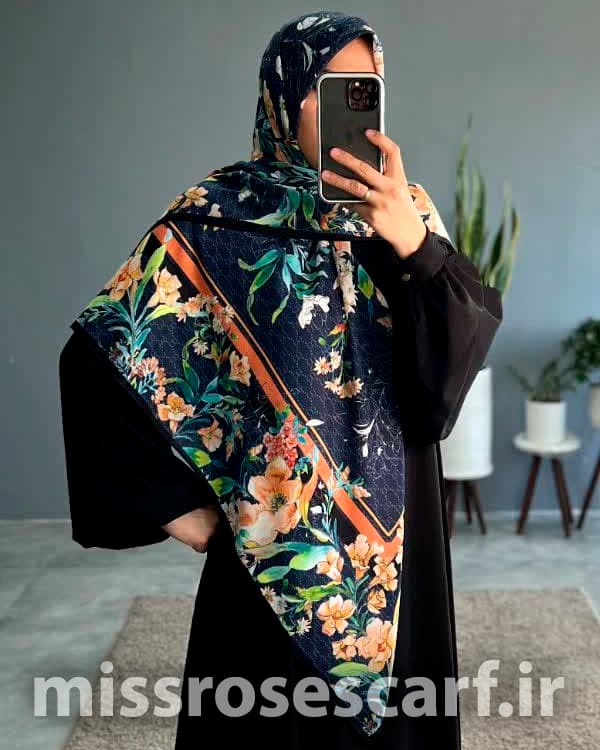 روسری نخی طرح Amis — تصویر ۲