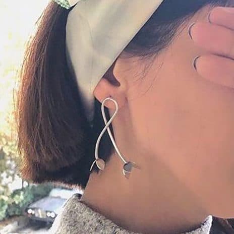 گوشواه نقره دست ساز طرح گل لاله