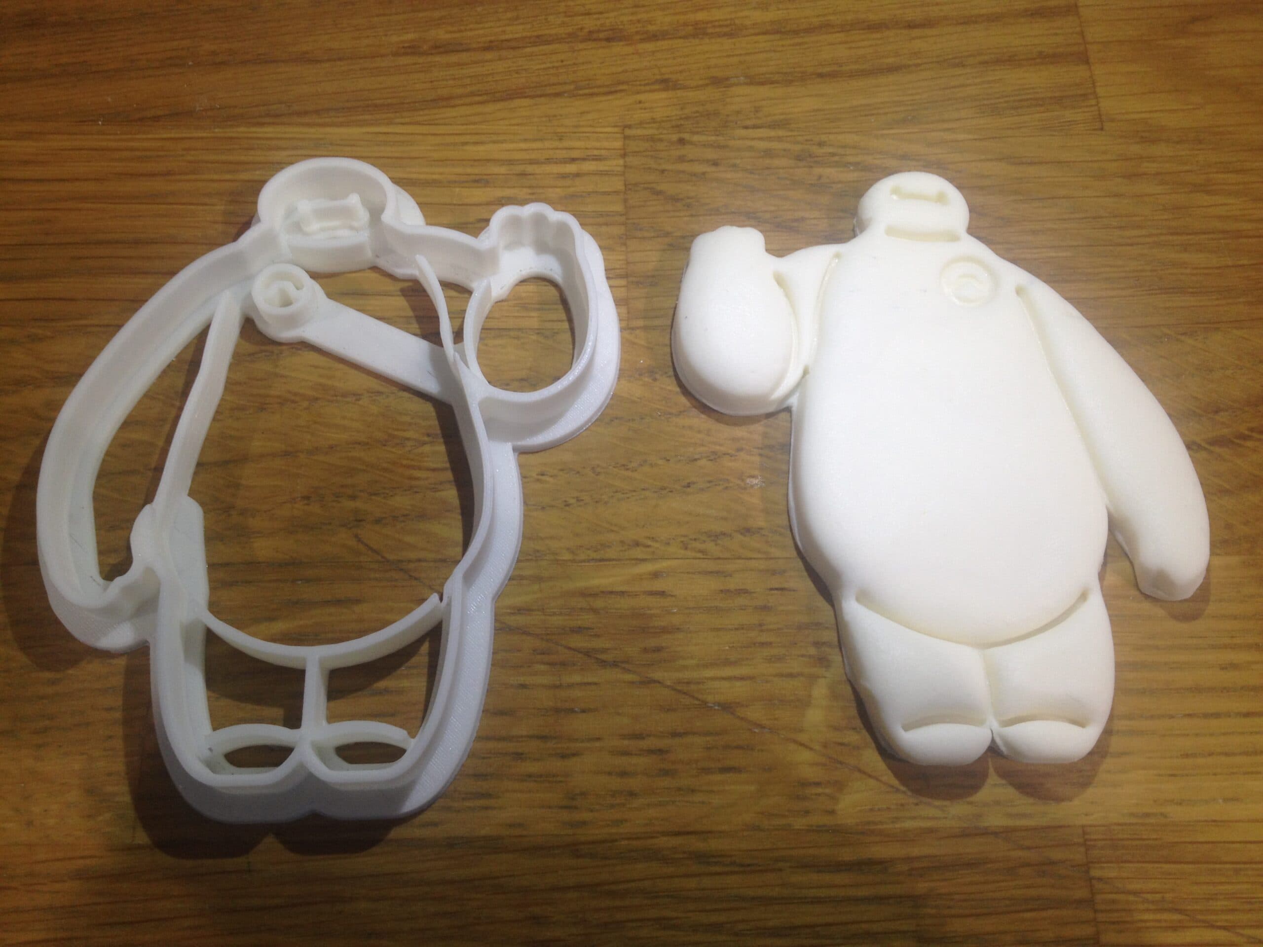 کاتر کوکی و کیک Baymax — تصویر ۳