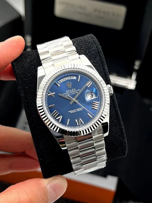 ساعت مچی رولکس دی‌دیت | Rolex Day-Date | نقره ای صفحه آبی های کپی