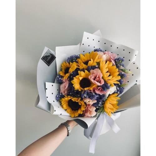 دسته گل خاص به مناسبت هفته بسیج دانش آموزی 9561