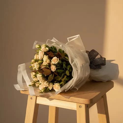دسته گل رز مینیاتوری گلبهی – موژان|گلفروشی آنلاین