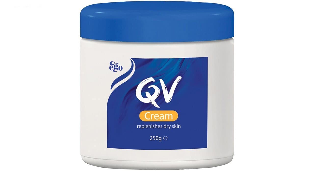 کرم مرطوب کننده مناسب پوست خشک 250 گرم کیووی QV — تصویر ۲