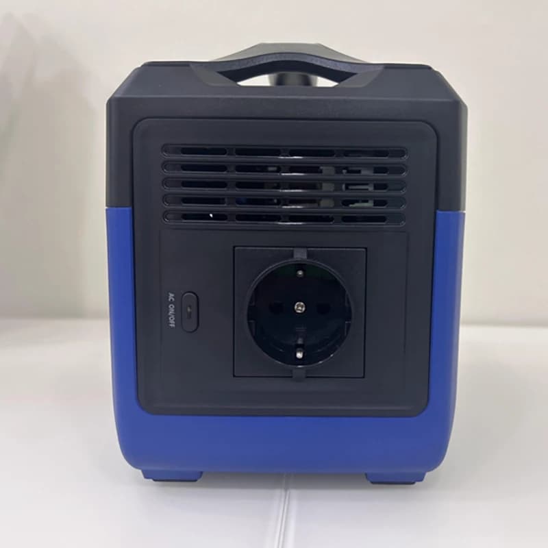 پاور استیشن شپاخ مدل BSG 600 Max ظرفیت 72800 میلی آمپر ساعت — تصویر ۳