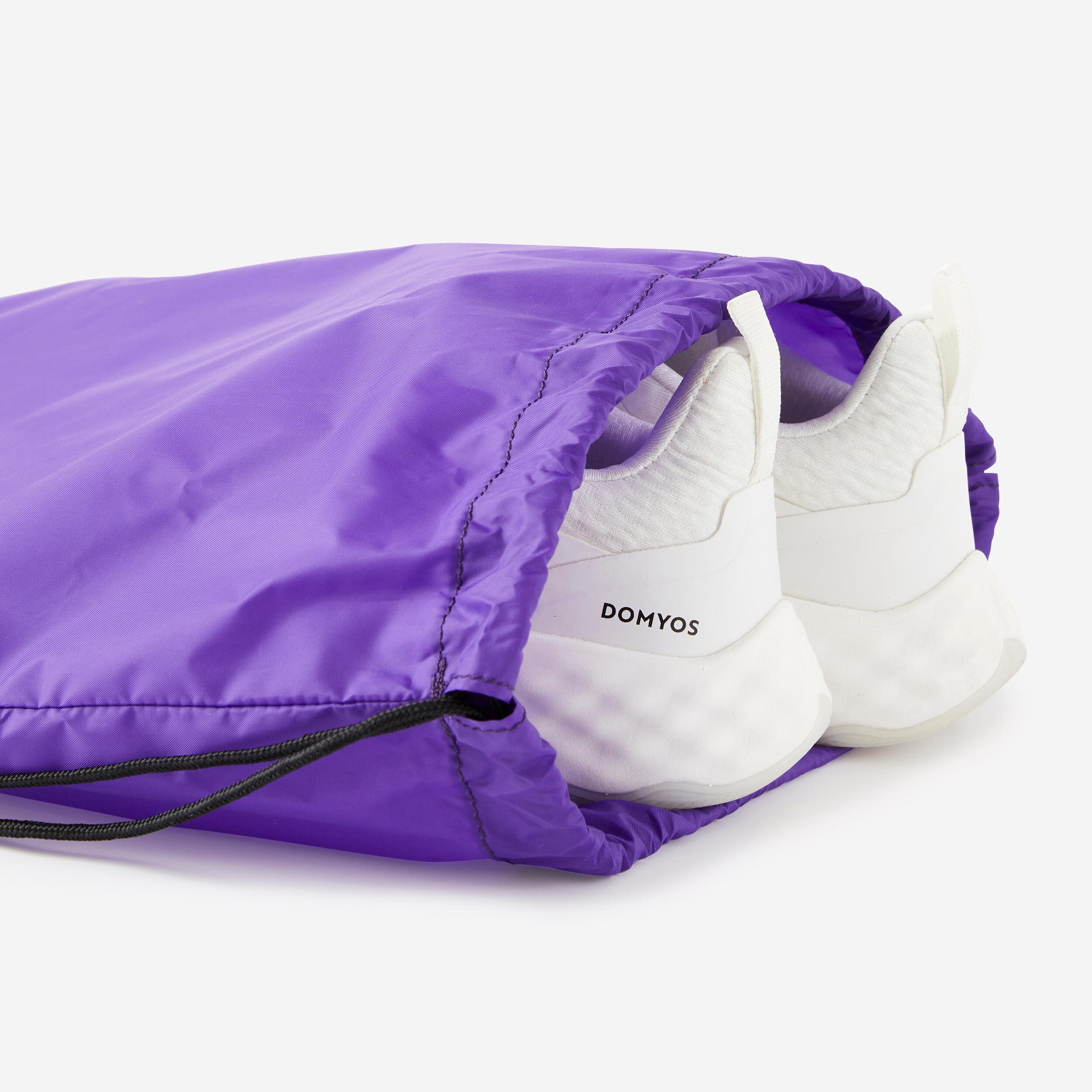 کیسه کفش دمیوس – کیف ورزشی دکتلون Domyos Foldable Purple Sneaker Bag – Fitness — تصویر ۲