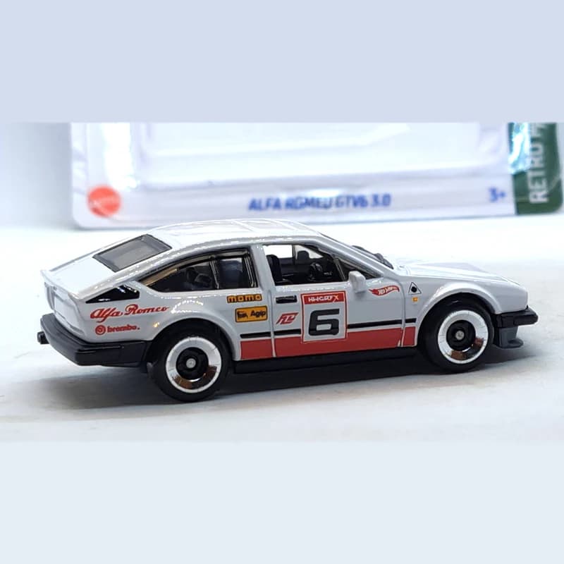 ماکت ماشین هات ویلز مدل آلفا رومئو سفید ALFA ROMEO GTV6 3.0 — تصویر ۲