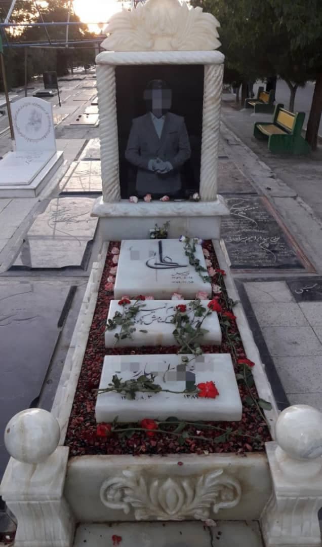 سنگ قبر ترکیبی مرمرهرات ونیریز — تصویر ۲
